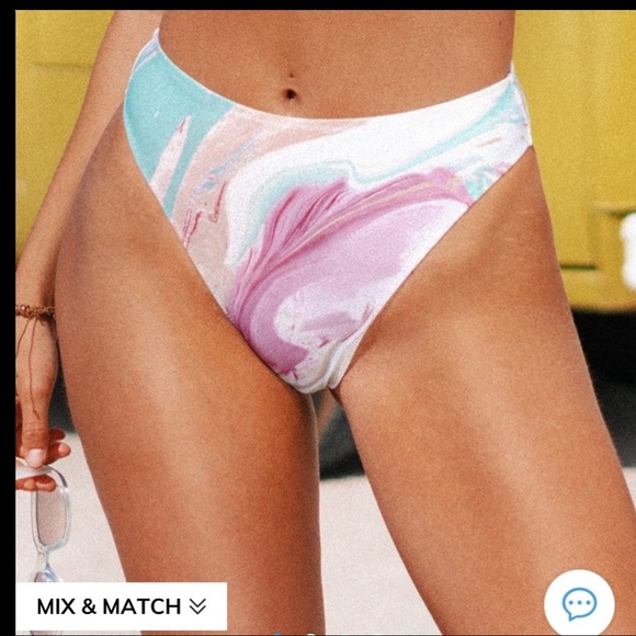 Cupshe Marble Bikini Set - Picture 2 of 13